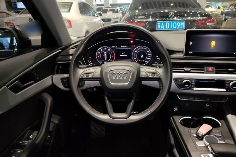 Used Audi A4 2020 Avant Avant-garde 40 TFSI Fashionable and Dynamic Model
