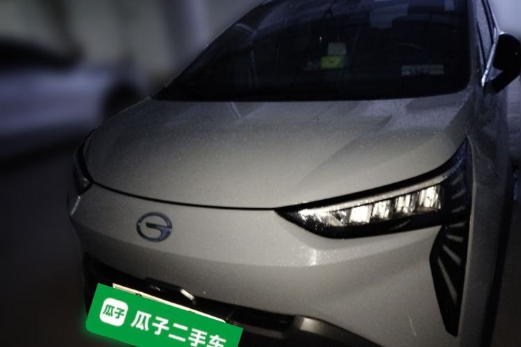 Used AION Y 2022 70 Tech Edition Lithium Iron Phosphate
