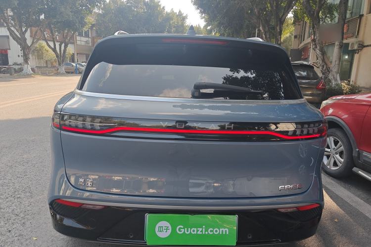 Used VOYAH FREE 2021 Four-Wheel Drive Standard Range-Extended Exclusive Luxury Package
