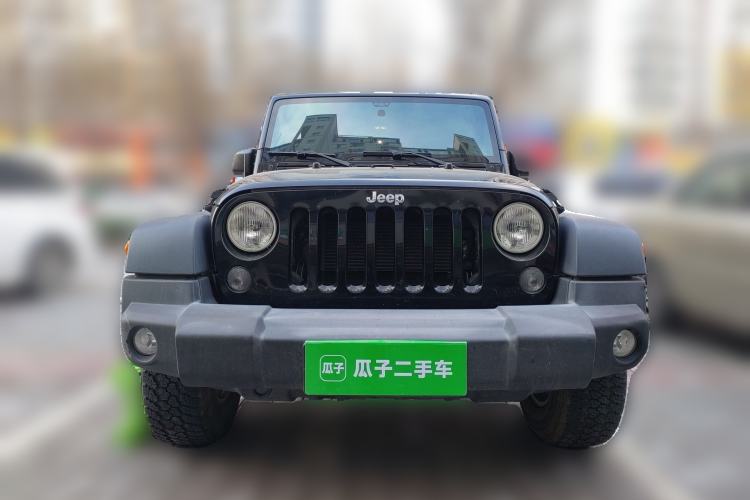 Used Jeep Wrangler 2015 3.6L Rubicon Four-Door Comfort Edition
