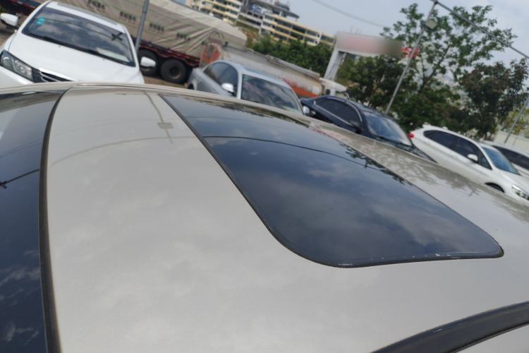 Used Geely Auto Emgrand 2020 1.5L CVT Luxury Model Roof