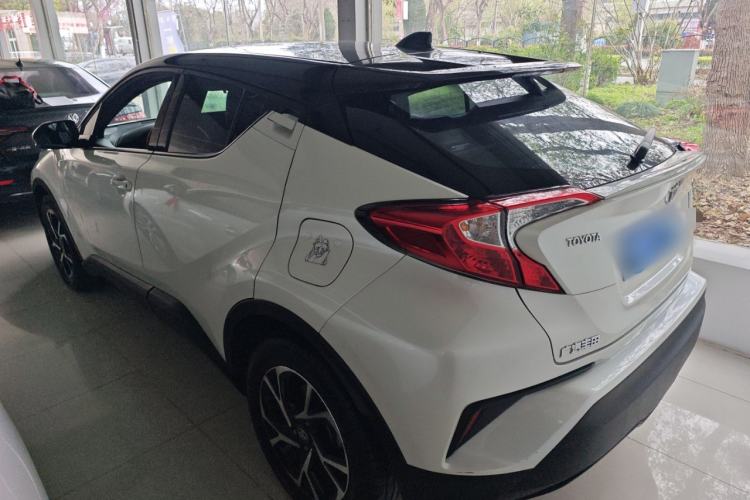 Used Toyota C-HR 2020 2.0L Leading Edition
