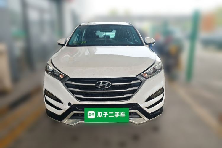 Used Hyundai Tucson 2015 1.6T Dual-Clutch Two-Wheel-Drive Smart Model Front
