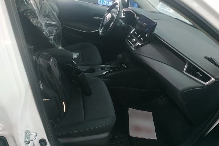 Used Toyota Corolla 2023 1.8L Smart Electric Hybrid Dual-Motor Elite Edition Right Front Seat