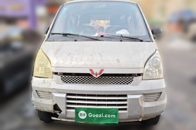 Used Wuling Rongguang 2011 1.2L Base Version