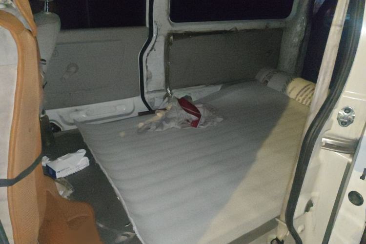 Used Jinbei Hiace X30 2021 1.5L Wealthy Single-Steaming Air-Conditioned Version Bus China VI Standard SWC15M
