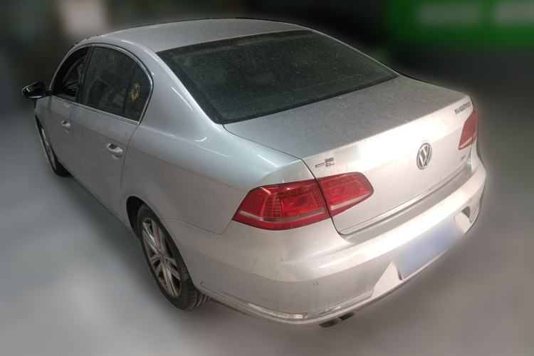 Used Volkswagen Magotan 2012 Facelift 2.0 TSI Prestige Model
