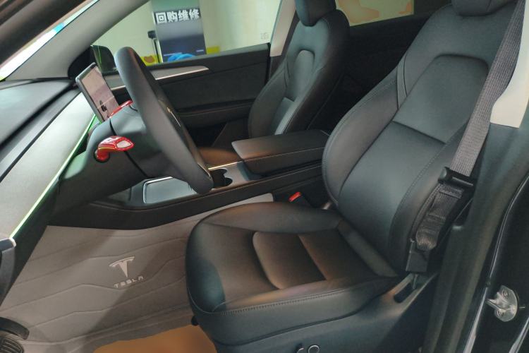 Used Tesla Model Y 2024 Rear-Wheel-Drive Version
