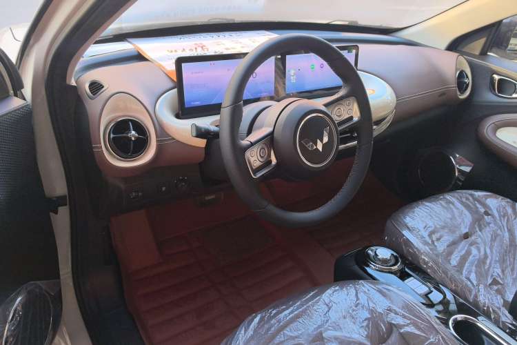 Used Wuling Bingo 2023 410 km Lingxi Deluxe Edition