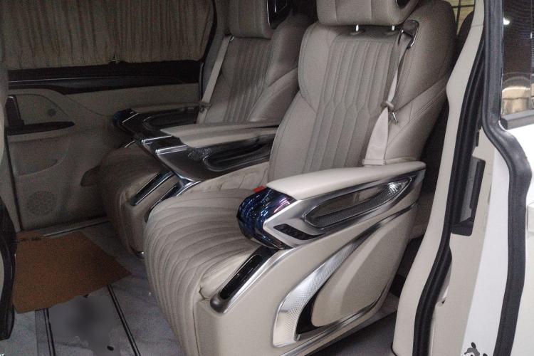 Used Buick GL8 2023 ES Lu Zun Comfort Model