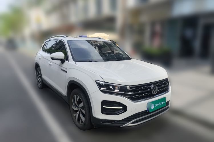 Used Volkswagen Tayron 2020 280TSI Two-Wheel Drive Luxury Connect Edition Front Right 45 Deg