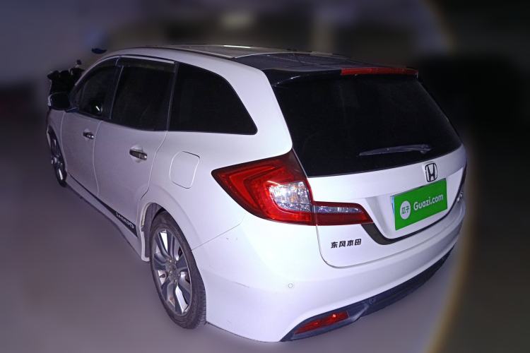 Used Honda Jade 2014 1.8L Automatic Comfort Elite Version 5 Seats
