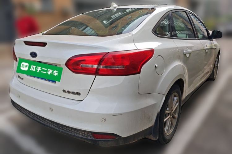 Used Ford Focus 2018 Sedan Classic 1.6L Automatic Trendy SmartDrive Edition
