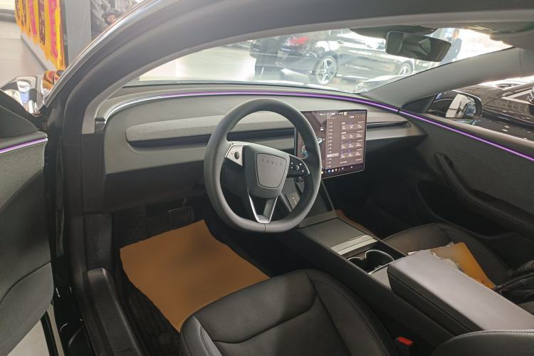 Used Tesla Model 3 2023 Rear-Wheel-Drive Version
