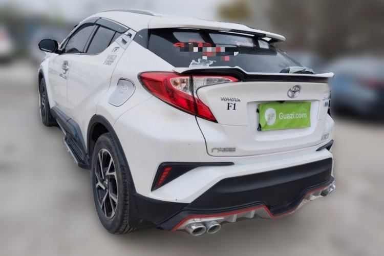 Used Toyota C-HR 2018 2.0L Leading with Sunroof China VI Standard
