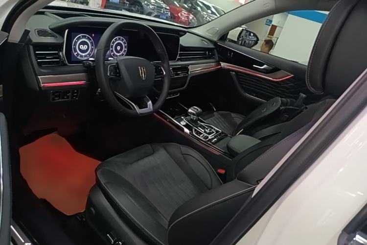 Used Hongqi HS5 2022 Facelifted Version 2.0T Smart Connect Flagship All-Wheel-Drive Edition