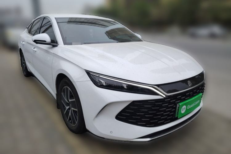 Used BYD Qin L 2024 DM-i 80KM Beyond Model Front Right 45 Deg