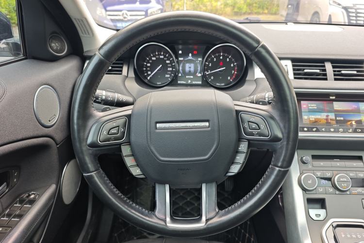 Used Land Rover Range Rover Evoque 2018 240 PS SE Smart Brilliance Edition