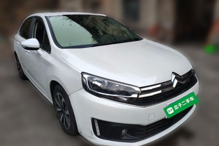Used Citroen C4 Sega 2016 1.6L Manual Luxury Model
