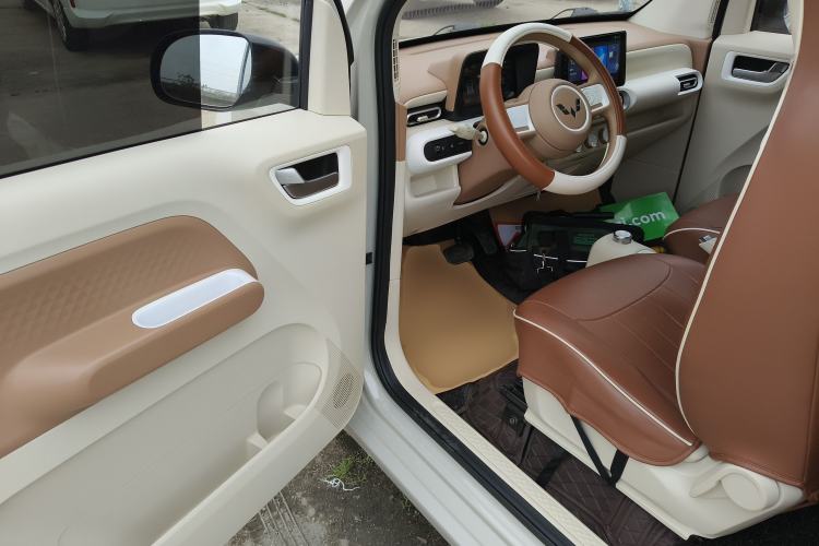 Used Wuling Hongguang MINIEV 2024 3rd Generation 215km Youth Edition Driver Seat