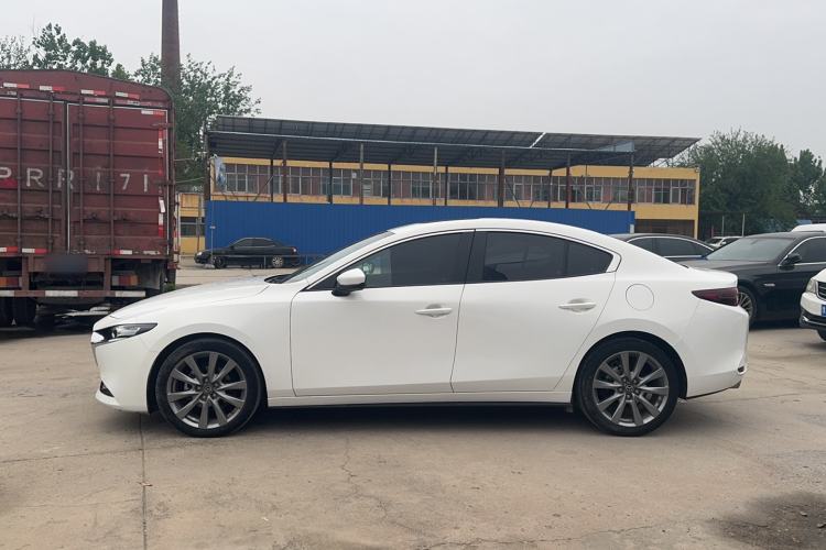 Used Mazda 3 Axela 2021 2.0L Automatic ZhiXuan Edition