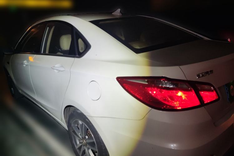 Used Changan Eado 2015 1.6L Manual Luxury Model China IV Standard