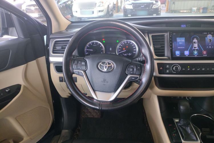 Used Toyota Highlander 2018 2.0T Four-Wheel Drive Elite Edition 7 Seats China VI Standard