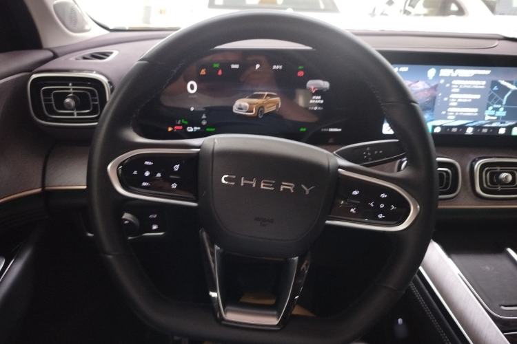 Used Chery Tiggo 9 C-DM 2025 1.5T 106KM Ultra-Comfort Edition 5 Seats Lithium-NMC
