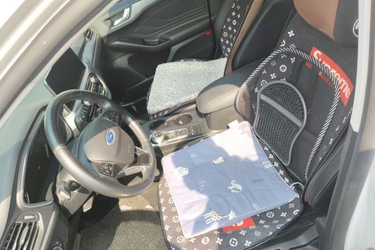 Used Ford Focus 2019 Hatchback EcoBoost 180 Automatic Trendy Model