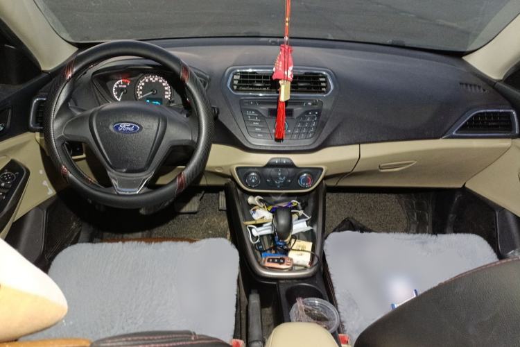 Used Ford Escort 2015 1.5L Automatic Comfort Edition
