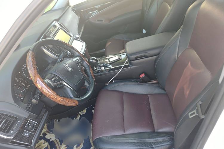 Used Toyota Crown 2018 2.0T Sport Edition Left Front Seat