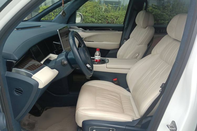 Used Zeekr 009 2022 WE Edition
