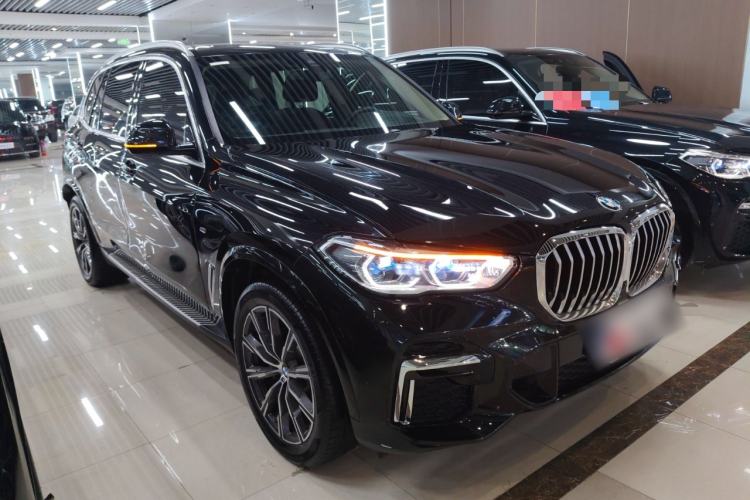 Used BMW X5 2022 Restyled xDrive 30Li Luxury Version M Sport Package
