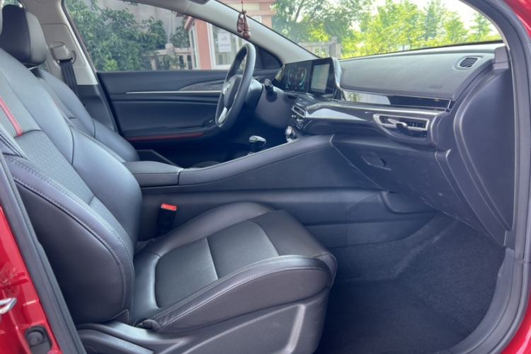 Used CHANGAN Eado 2020 PLUS Blue Whale NE 1.4T GDI DCT Prestige Model
