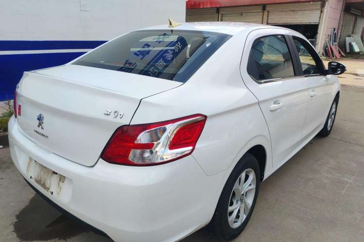 Used Peugeot 301 2014 1.6L Manual Comfort Edition
