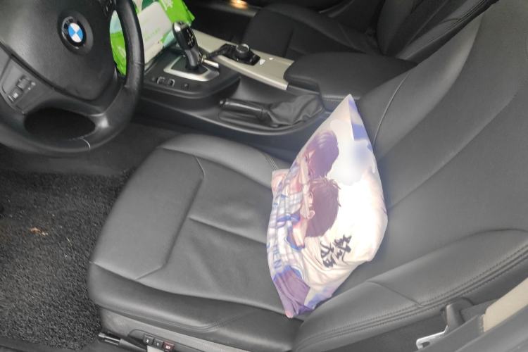 Used BMW 3 Series 2015 320Li Fashion Model Left Front Seat