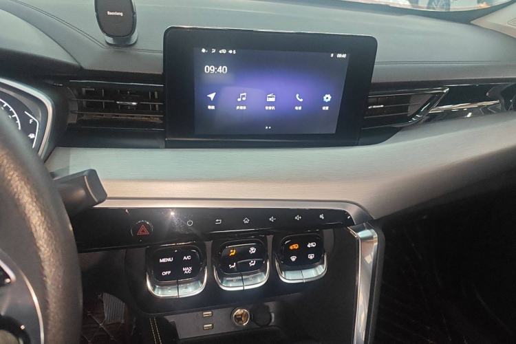 Used BAIC Beijing X3 2019 1.5T CVT Glory Edition
