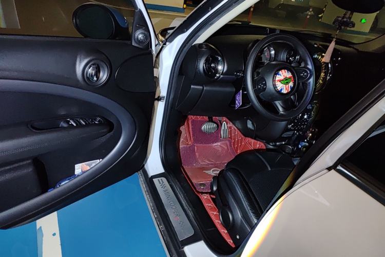 Used MINI Countryman 2014 1.6T COOPER S ALL4 Driver Seat