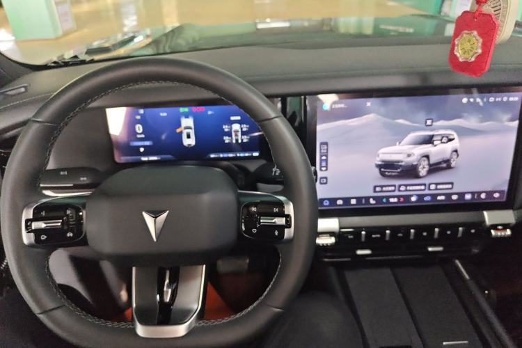 Used Deepal G318 2024 Two-Wheel Drive Air Suspension Version Center Console