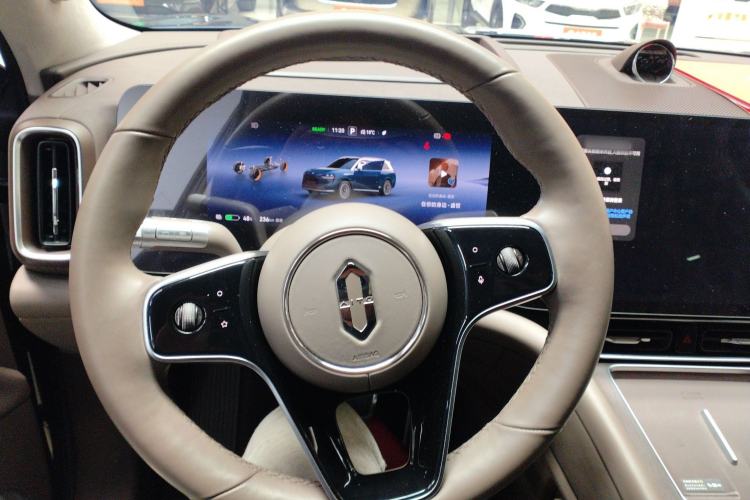 Used Hima AITO M9 2024 All-Electric Ultra Version 100 kWh 5-Seater Model
