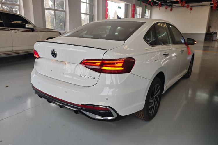 Used Volkswagen Lavida 2024 300TSI DSG Starry Sky Leading Edition
