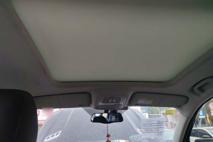 Used Roewe RX8 2018 30T Smart Connectivity Two-Wheel Drive Flagship Edition Headliner