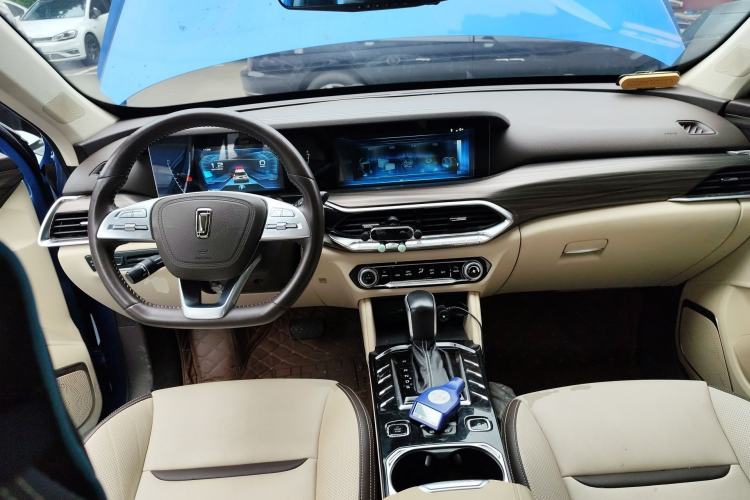 Used Bestune T77 2019 230 TID Automatic Luxury Version China VI Emission Standard
