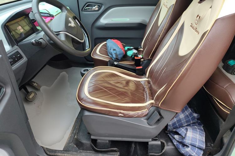 Used Wuling Hongguang MINIEV 2022 Macaron Premium Model – Lithium Iron Phosphate Left Front Seat