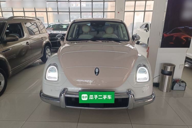 Used ORA Ballet Cat 2022 401 km Nutcracker Edition
