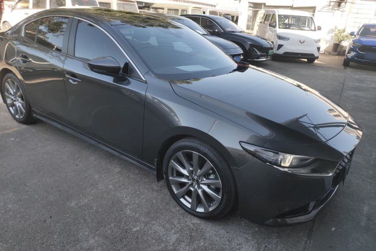 Used Mazda Mazda 3 Axela 2023 2.0L Automatic ZhiZhen Edition
