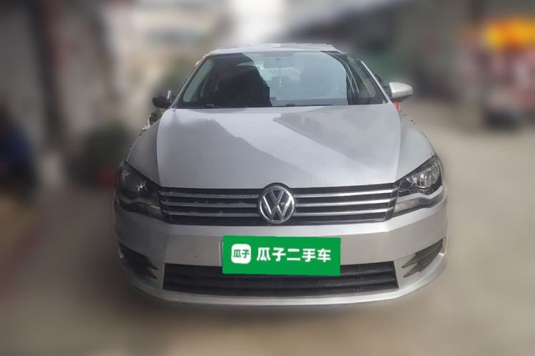 Used Volkswagen Bora 2014 1.6L Manual Fashion Edition Front