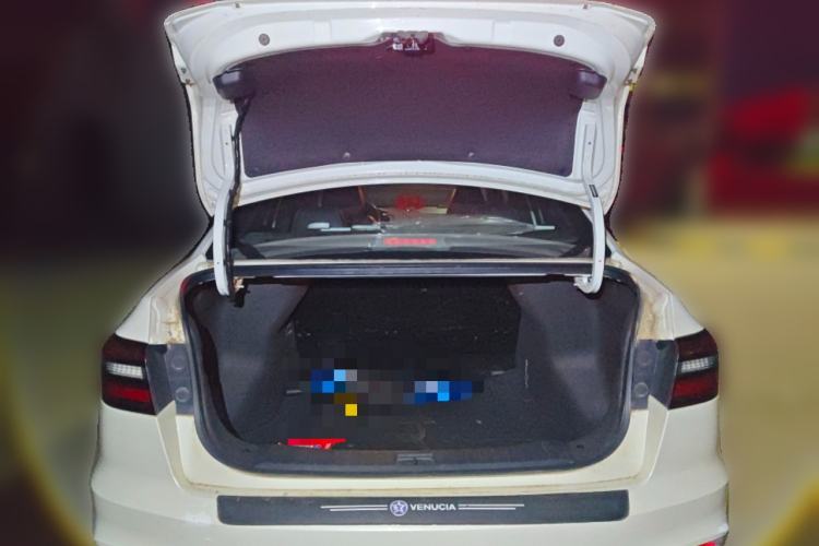 Used Venucia D60 2021 PLUS 1.6L XL CVT Yue Ling Edition