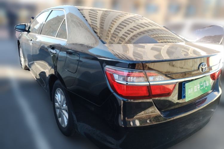 Used Toyota Camry 2016 2.0G 10th Anniversary Leading Edition
