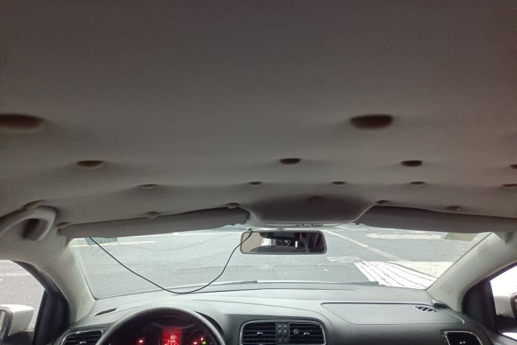 Used Volkswagen Polo 2013 1.4L Automatic Comfort Edition Headliner